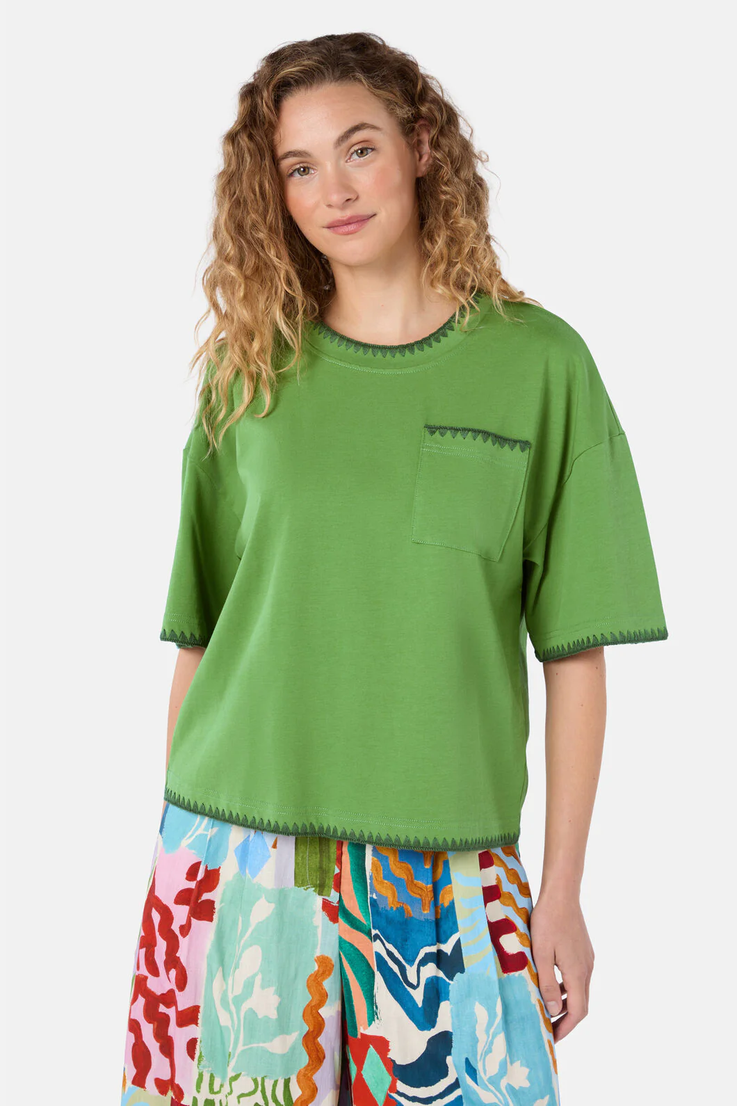 Border Embroidery Relaxed Tee