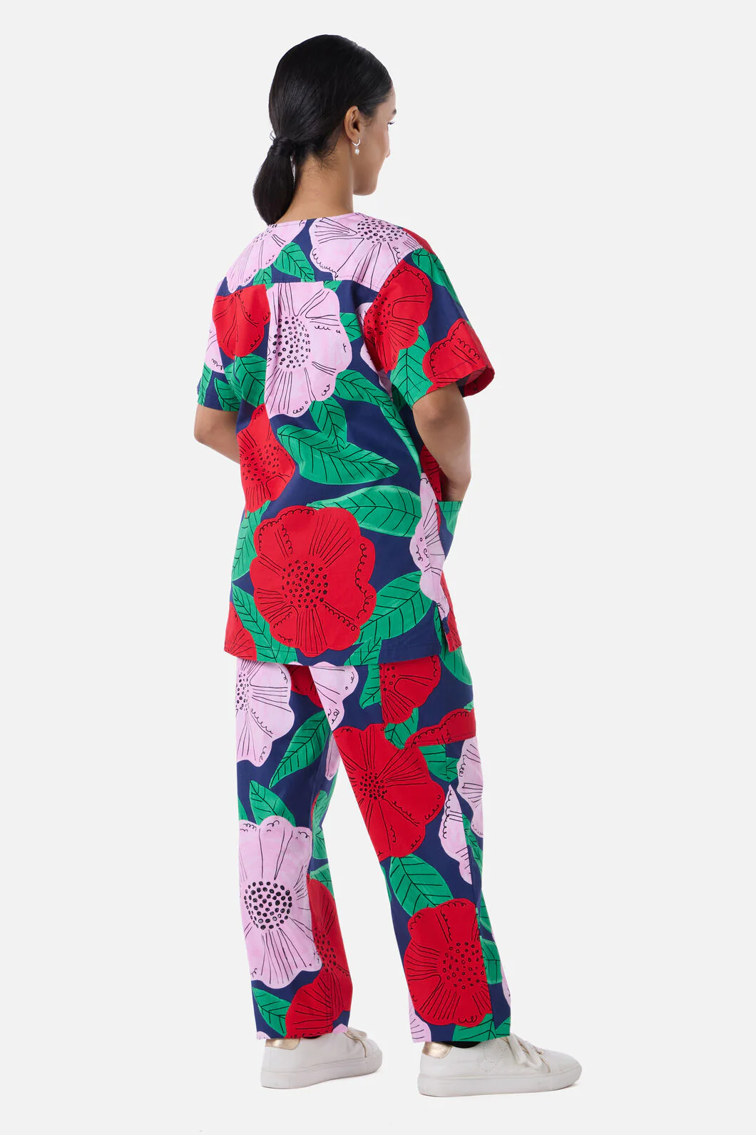 Camellia Floral Scrub Set - Image 4
