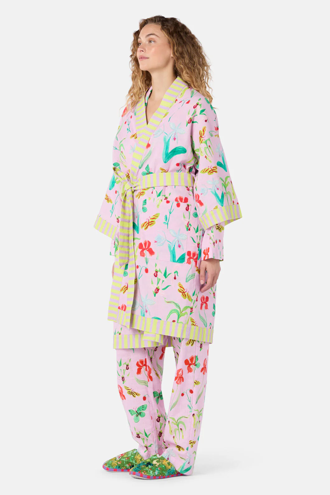 Electric Eden Bath Robe - Image 3