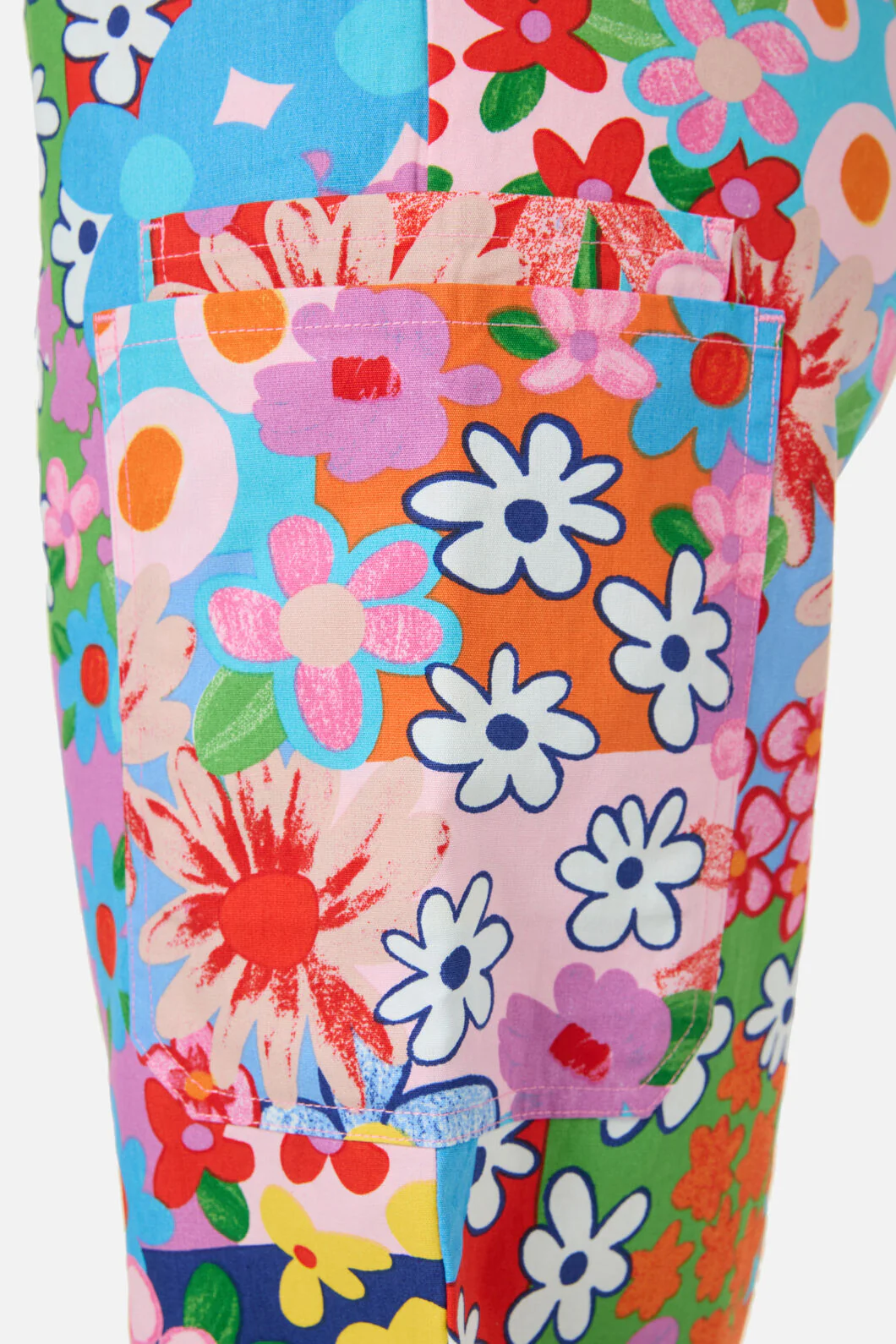 Floral Field Scrub Set - Image 4