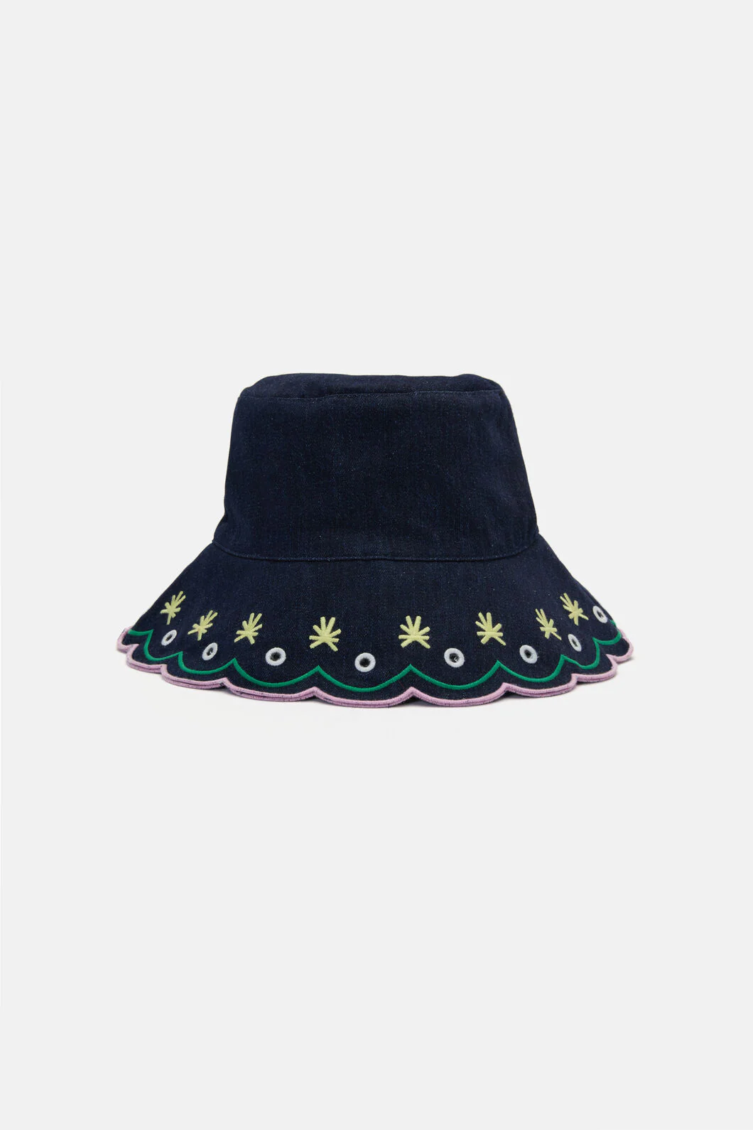 Greta Scallop Edge Bucket Hat - Image 2