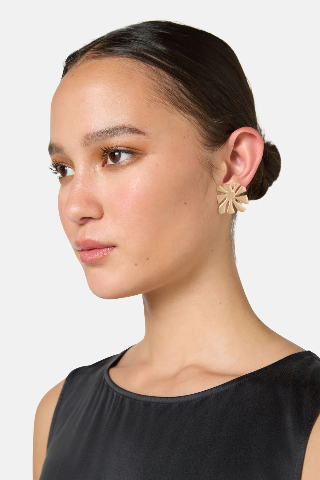 Groover Earring