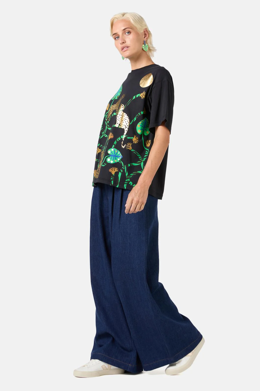 Guardians Placement Tee - Image 6