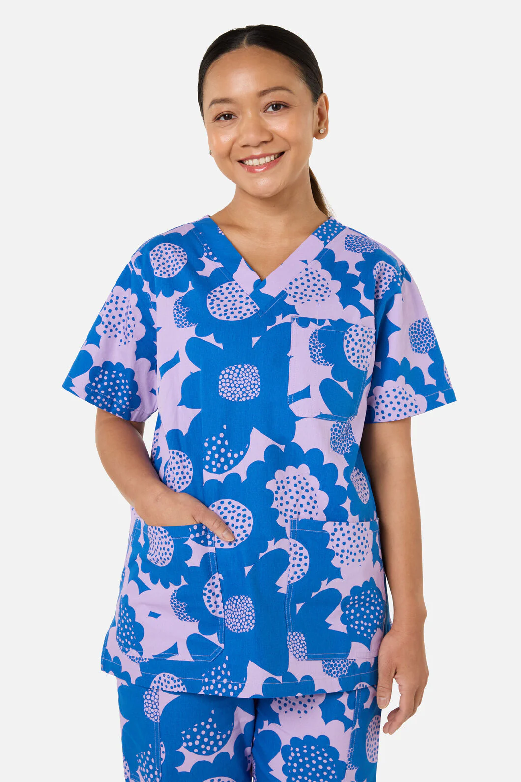 Jumbo Flowers Scrub Set - Image 4