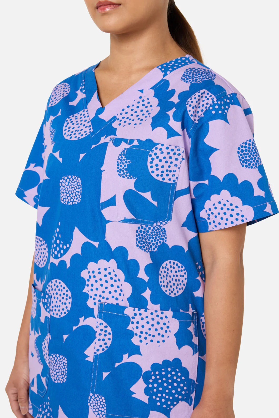 Jumbo Flowers Scrub Set - Image 5