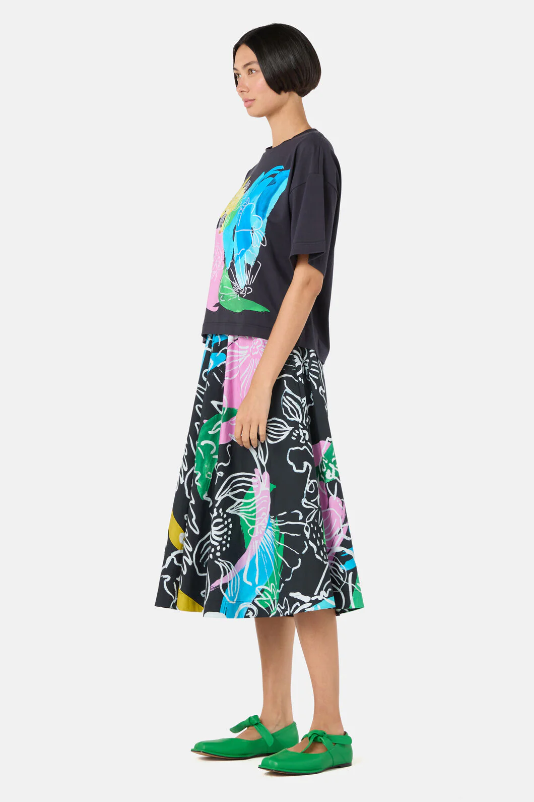Linework Embroidered Relaxed Tee - Image 3