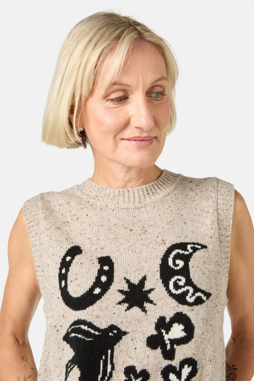 Lost And Found Vest - Image 4