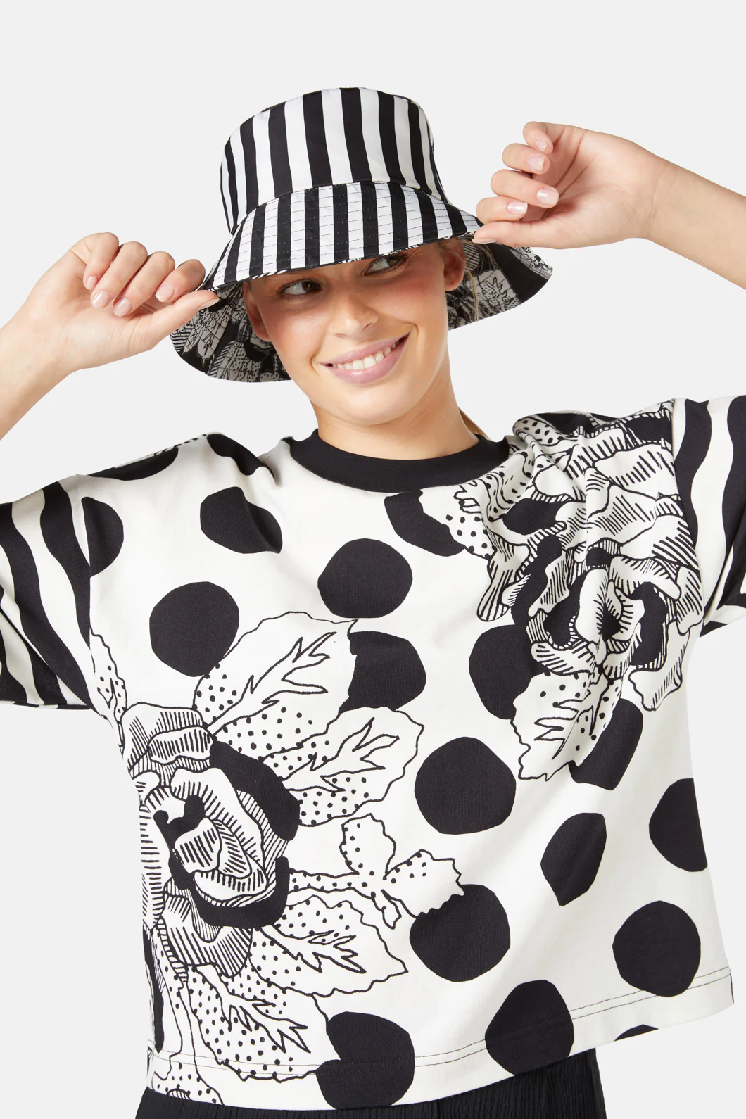 Spotless Bucket Hat - Image 2