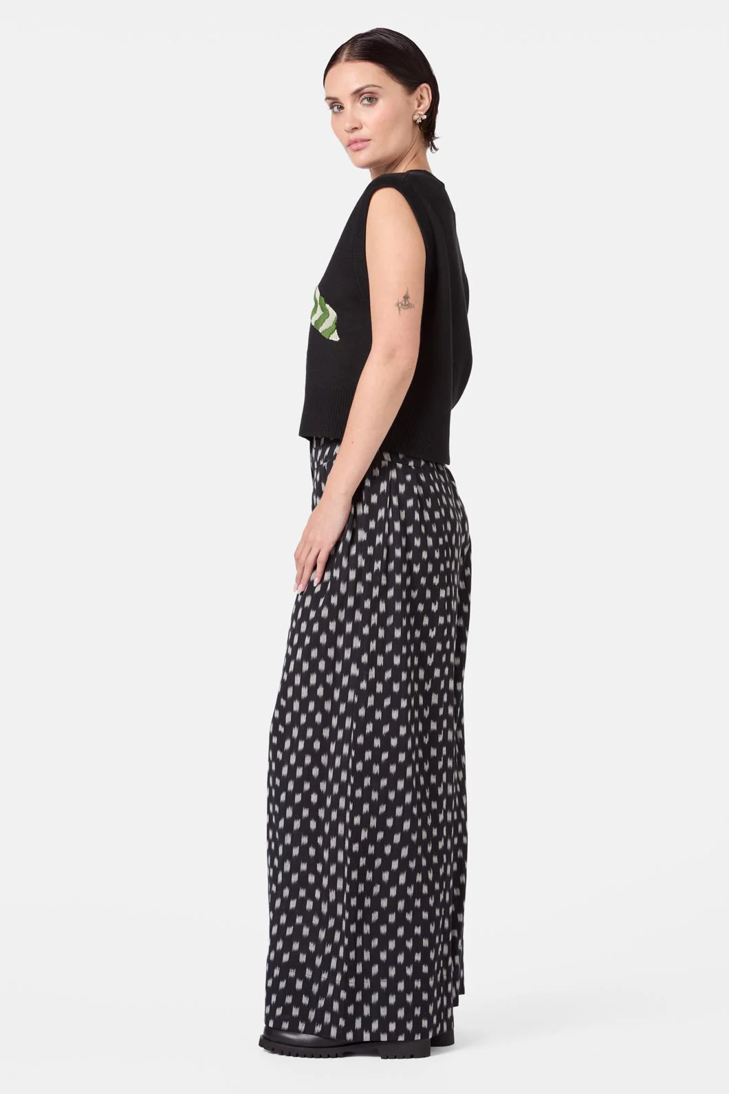The Vines Knit Vest - Image 4